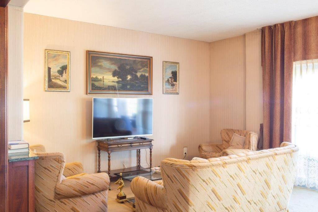 Playa Mino Sombreu Villa Ngoại thất bức ảnh